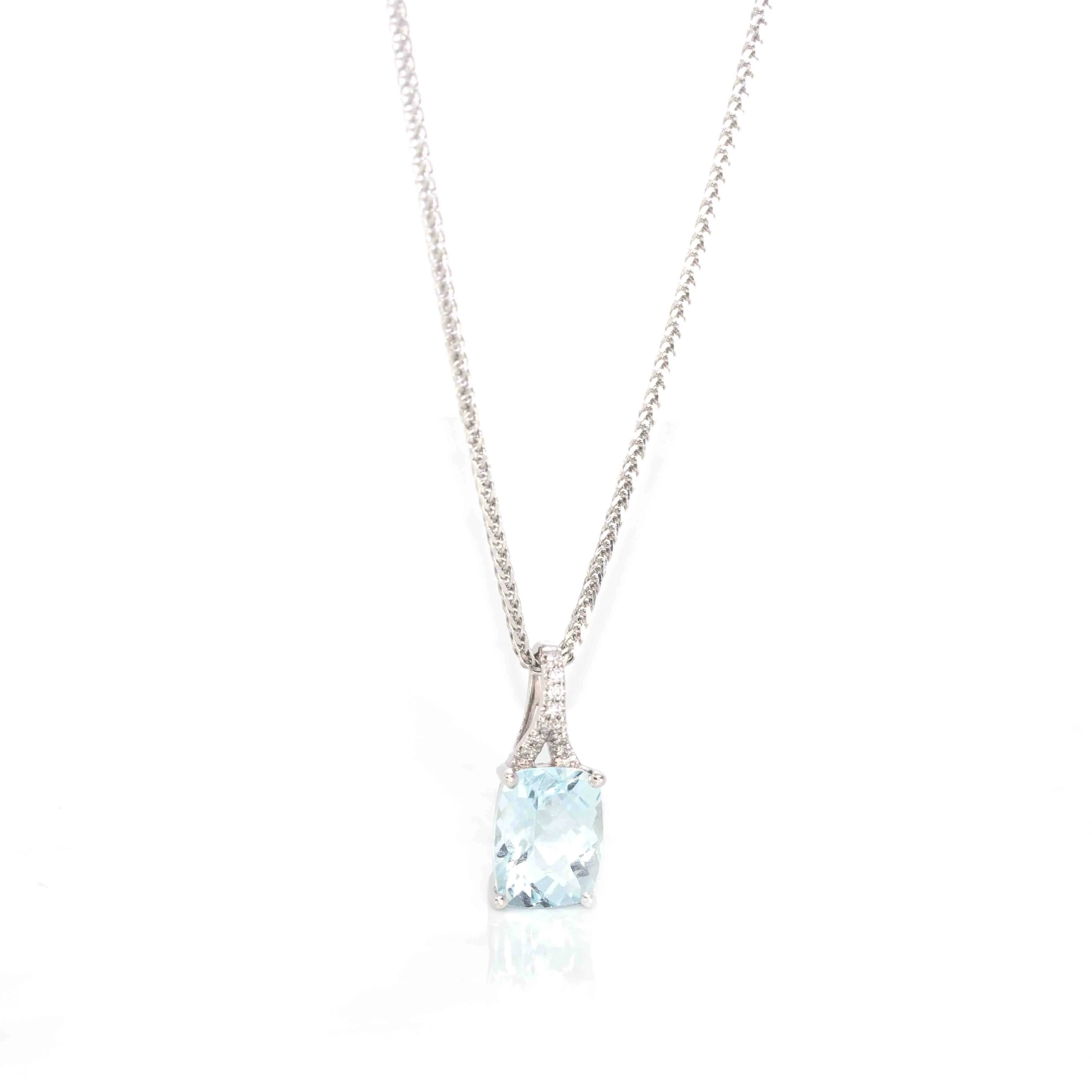 14k White Gold Genuine Oval Aquamarine AA Pendant Necklace With Diamond