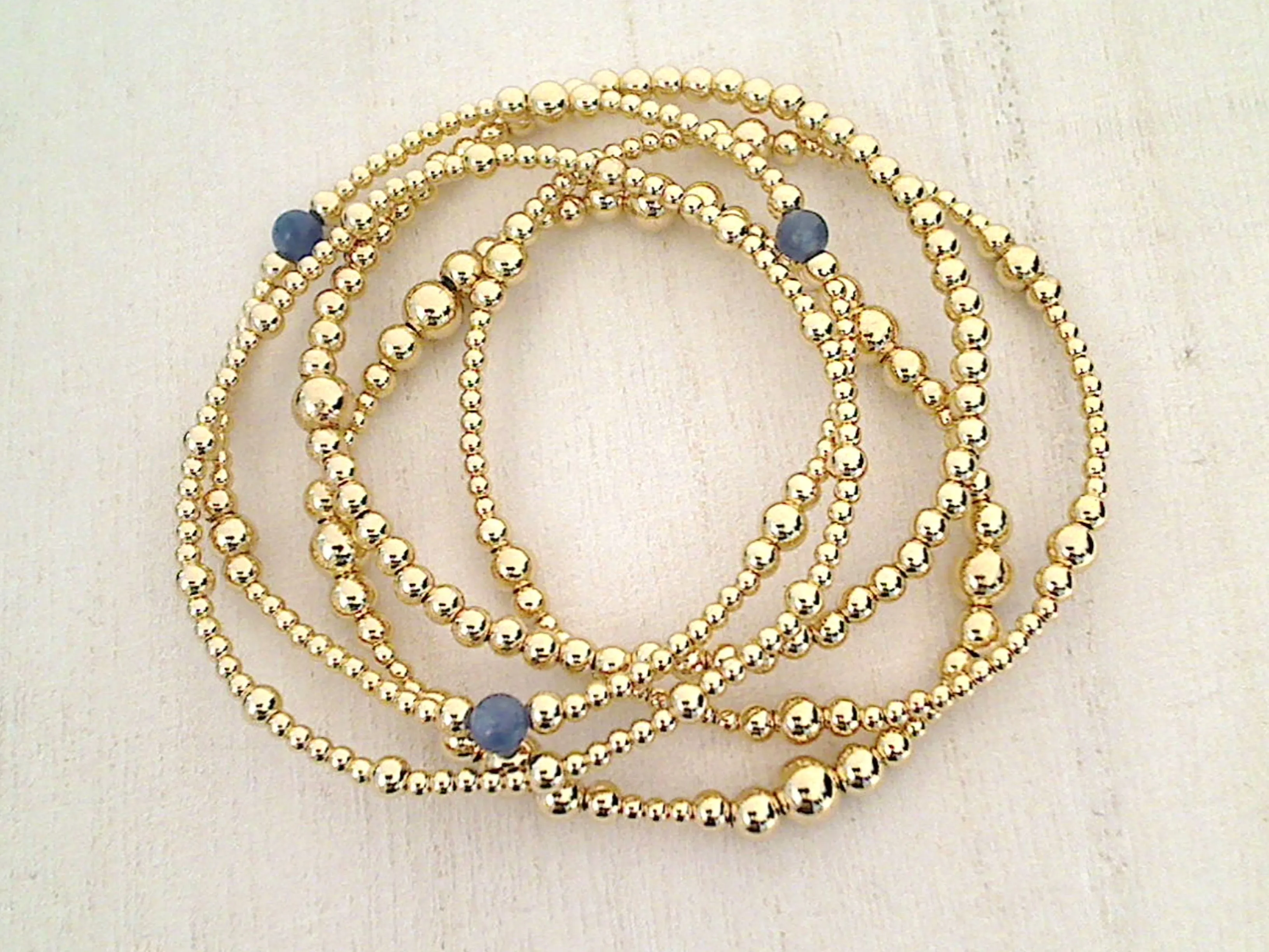 14kt Gold Filled Stretch Bracelet - Style 5 Medium