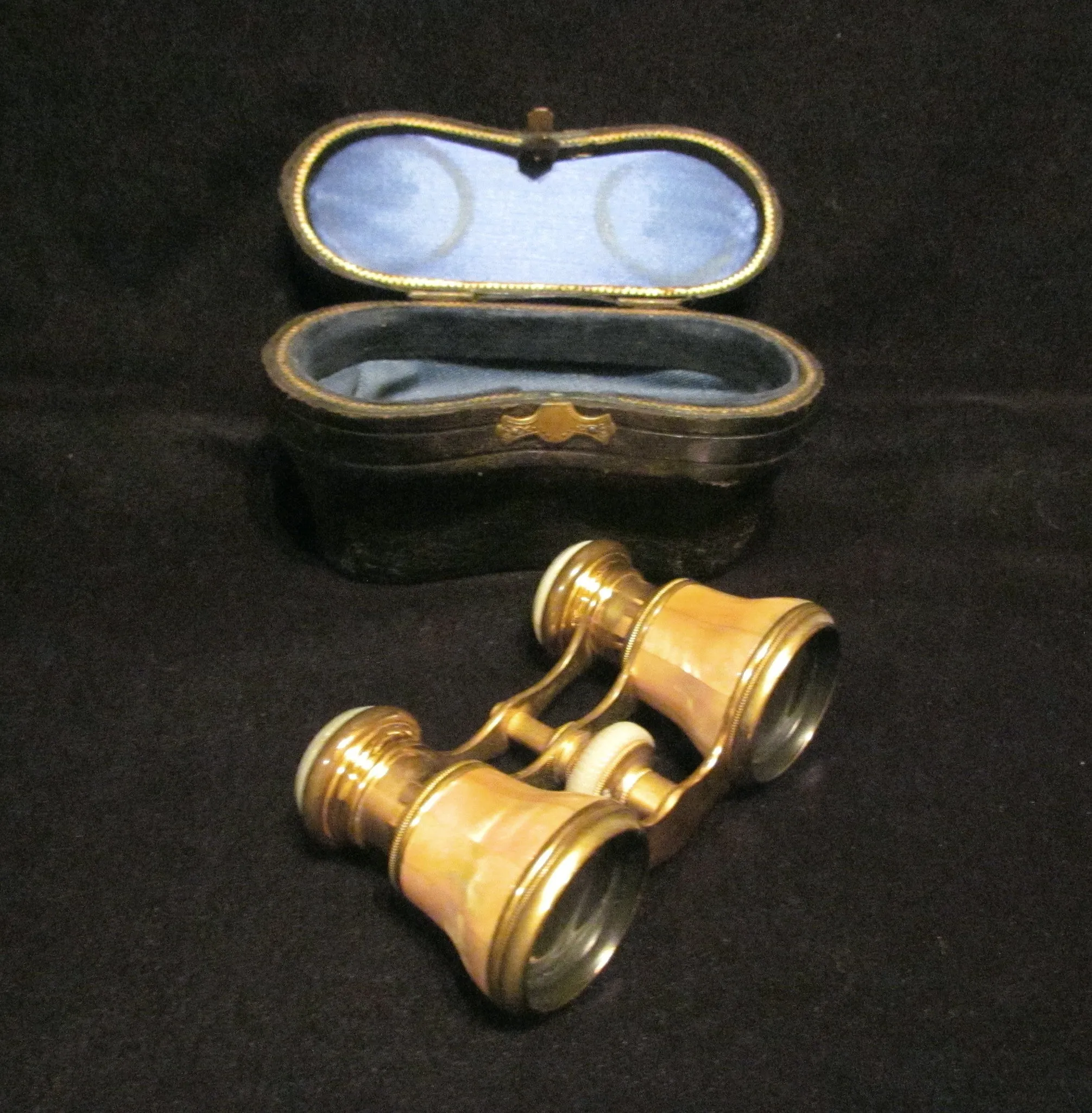 Antique Paris Opera Glasses Mother Of Pearl La Corona