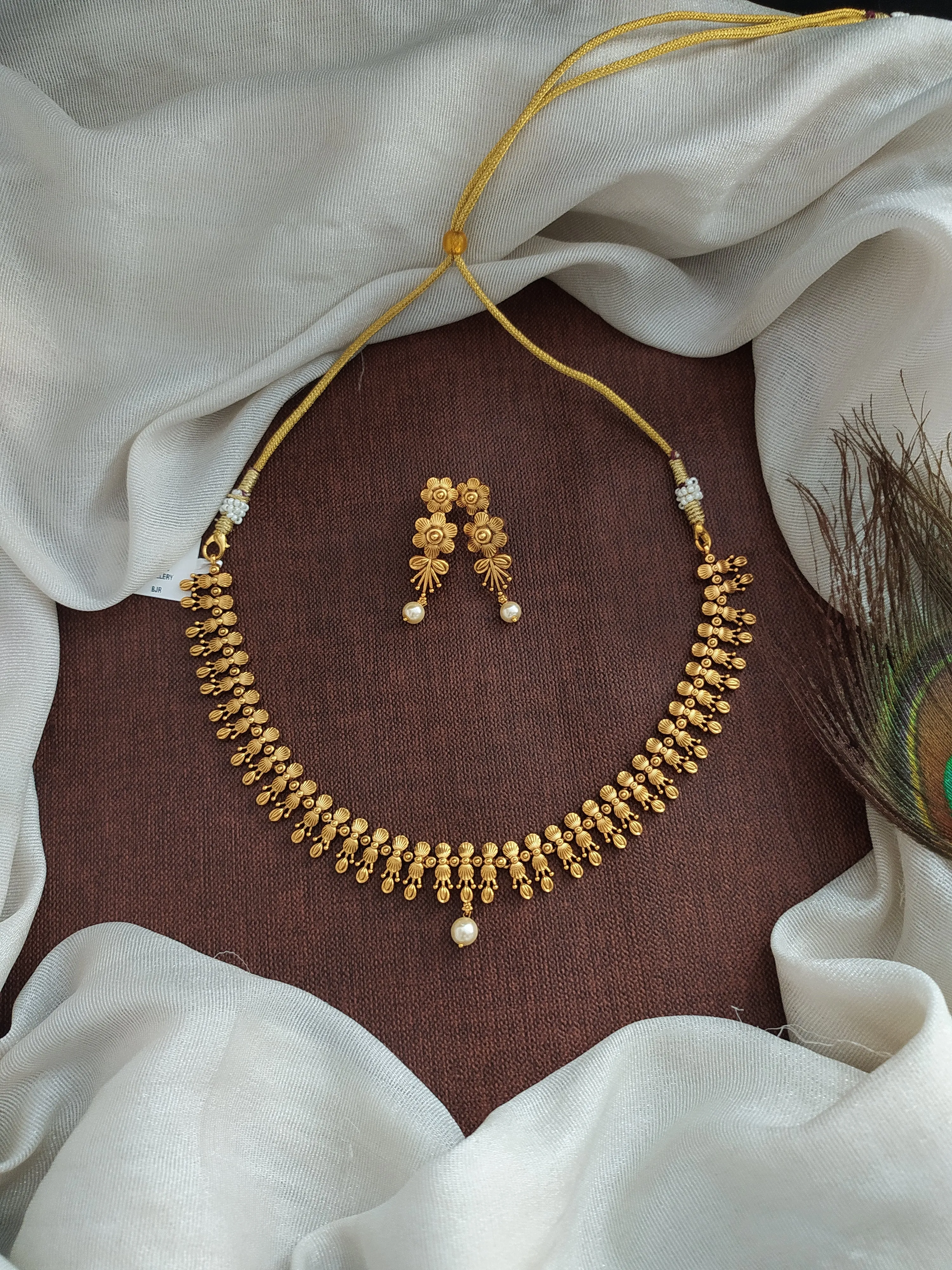 Antique Plain Necklace Set – Kerala-Inspired Design with Matching Earrings