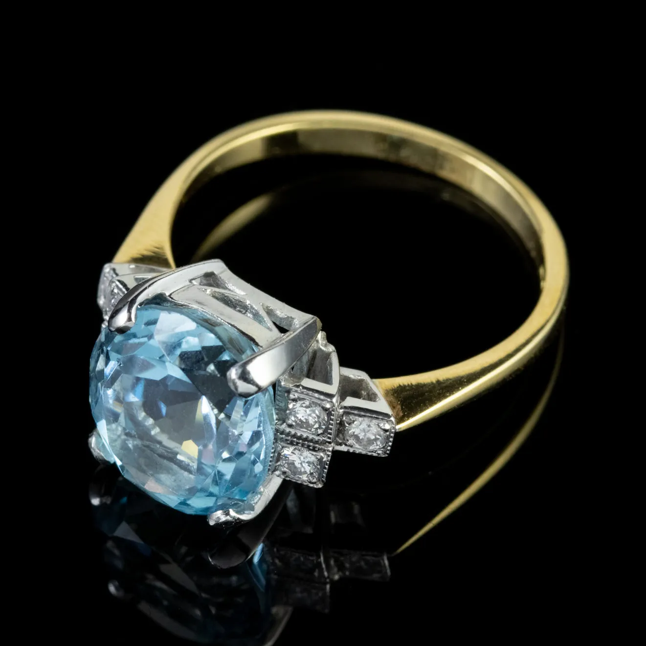 Aquamarine Diamond 18Ct Gold Ring 5.25Ct Aquamarine 0.40Ct Diamond