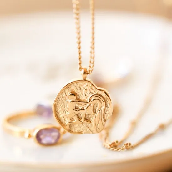Aquarius Star Sign Gold Pendant Necklace