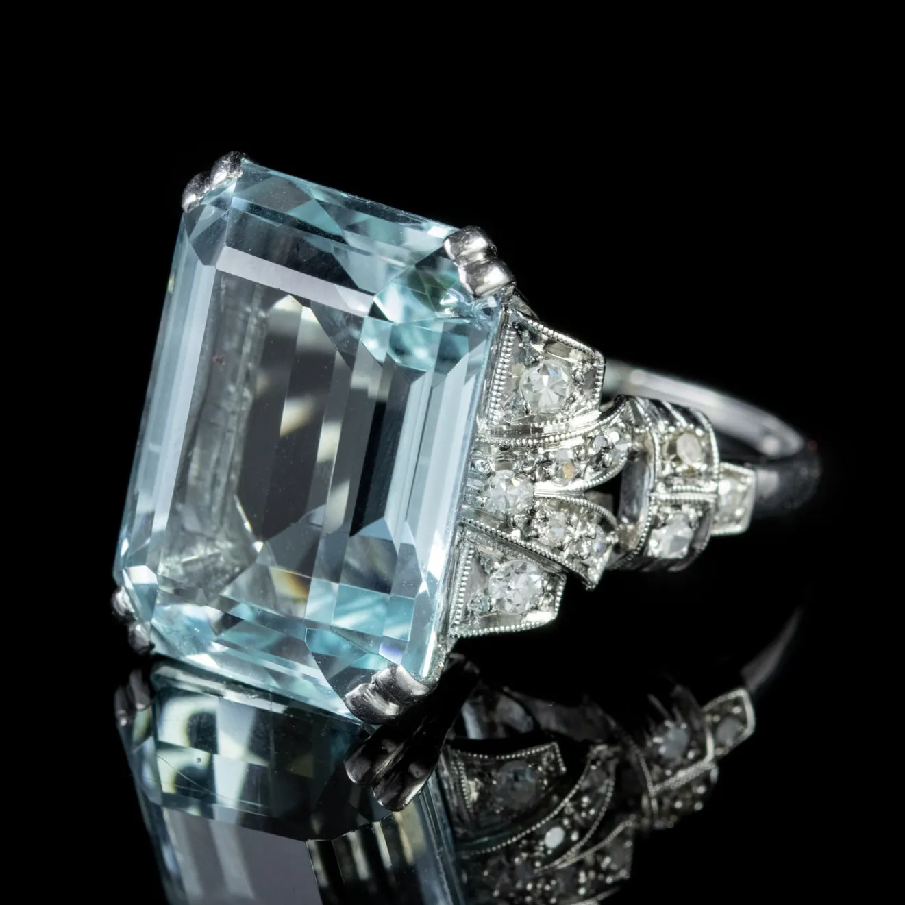 Art Deco 14.89Ct Aquamarine Diamond Ring Platinum Circa 1920