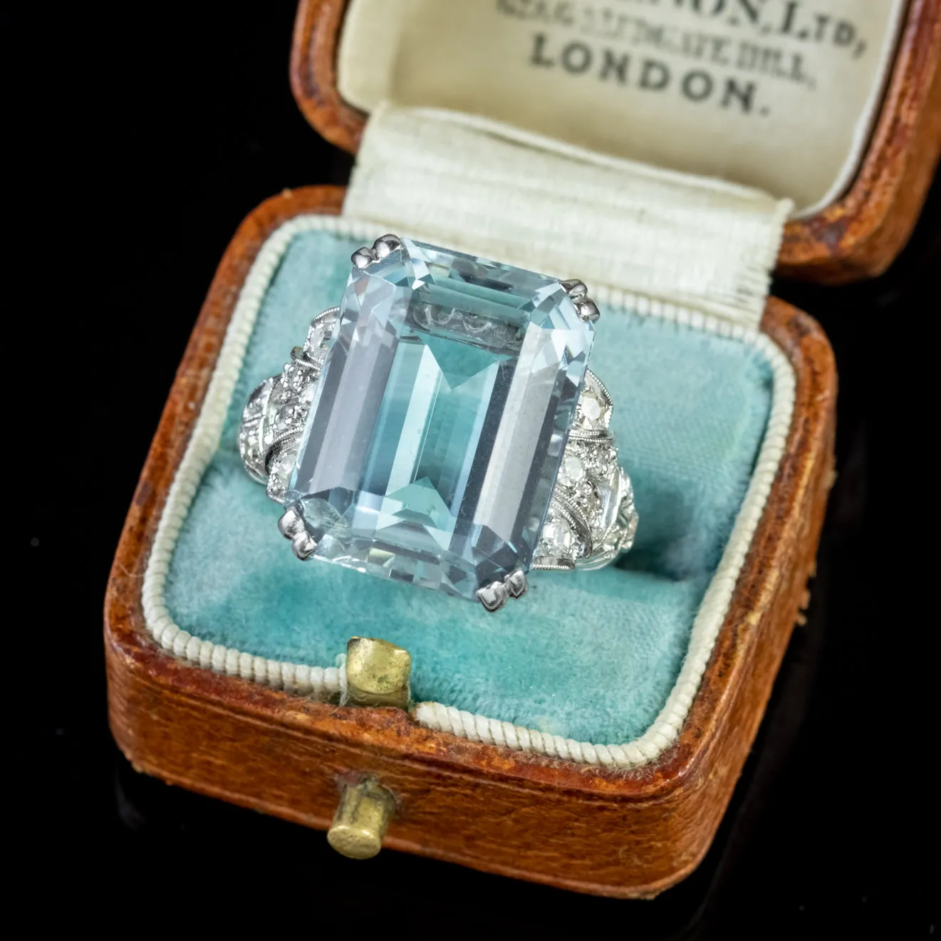 Art Deco 14.89Ct Aquamarine Diamond Ring Platinum Circa 1920