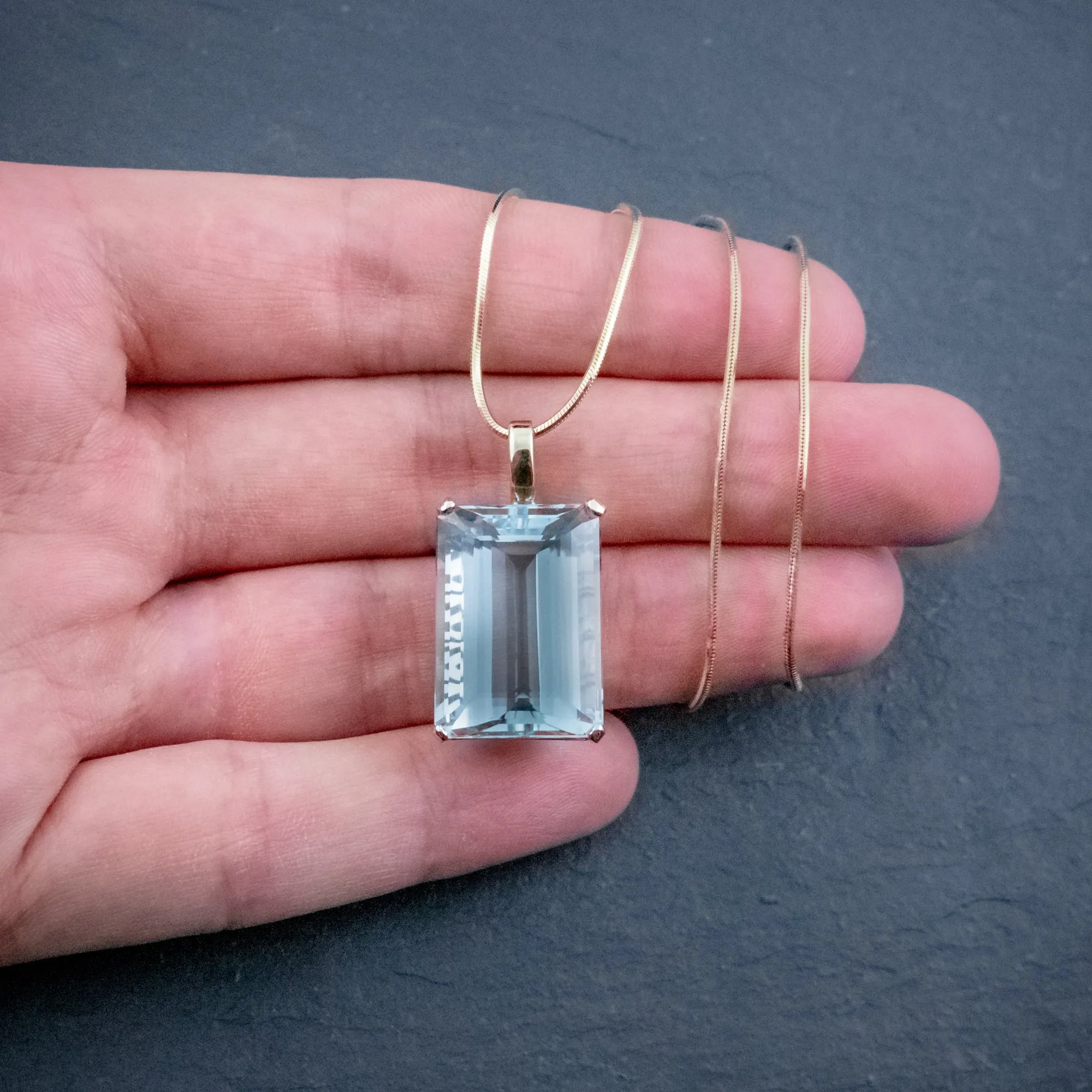 Art Deco Aquamarine Pendant Necklace 30Ct Emerald Cut Aqua 14Ct Gold