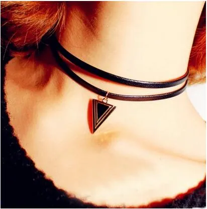 Clavicle kolye New Hot Men Short Vintage Punk Lace Leather Crystal Tattoo Necklace Gothic Bijoux Pendants Women Jewelry Choker