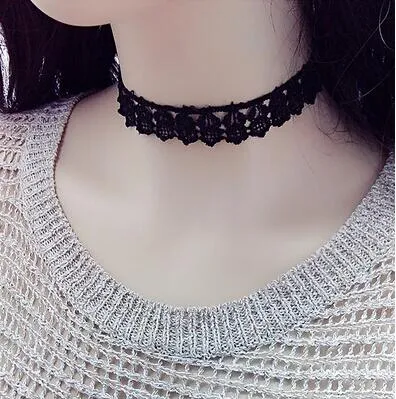 Clavicle kolye New Hot Men Short Vintage Punk Lace Leather Crystal Tattoo Necklace Gothic Bijoux Pendants Women Jewelry Choker