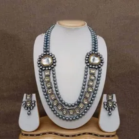 Dual Tonned Big Side Patch Necklace And Earring Set