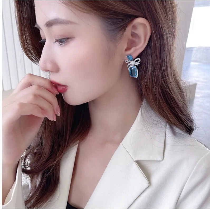 French fashion earrings silver needle micro-inlaid zircon square crystals Korean fresh bow earrings women I181