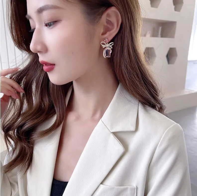 French fashion earrings silver needle micro-inlaid zircon square crystals Korean fresh bow earrings women I181