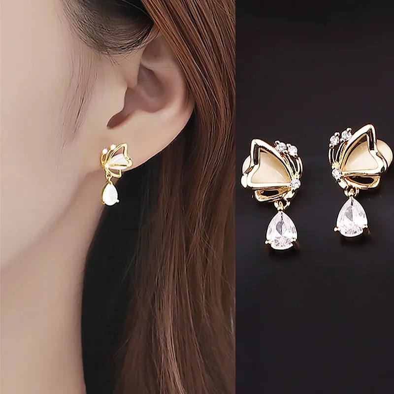 JC - Fashion Cuff Earrings: Gold with pearl and zircon, perfect for women’s party and wedding gifts