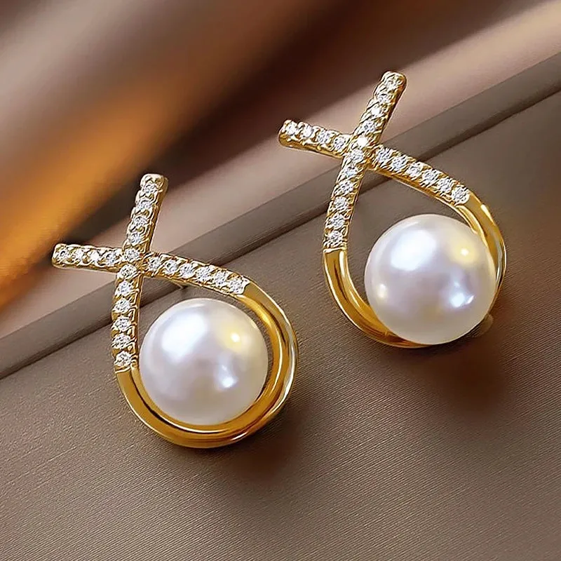 JC - Fashion Cuff Earrings: Gold with pearl and zircon, perfect for women’s party and wedding gifts