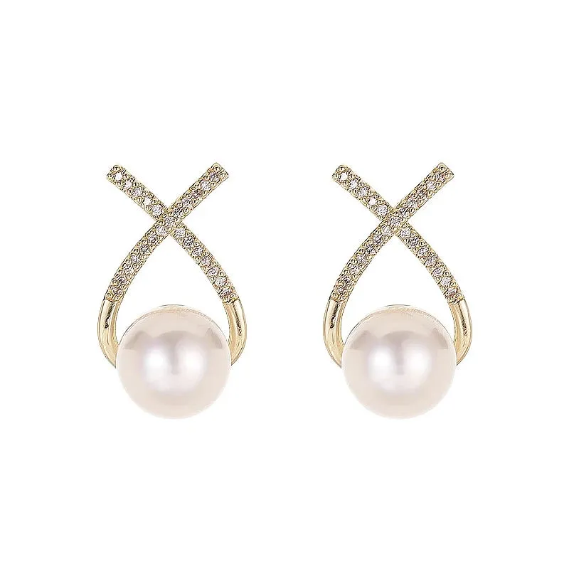 JC - Fashion Cuff Earrings: Gold with pearl and zircon, perfect for women’s party and wedding gifts