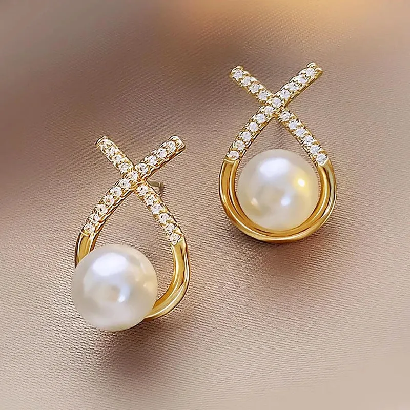 JC - Fashion Cuff Earrings: Gold with pearl and zircon, perfect for women’s party and wedding gifts