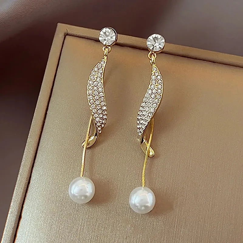 JC - Fashion Cuff Earrings: Gold with pearl and zircon, perfect for women’s party and wedding gifts