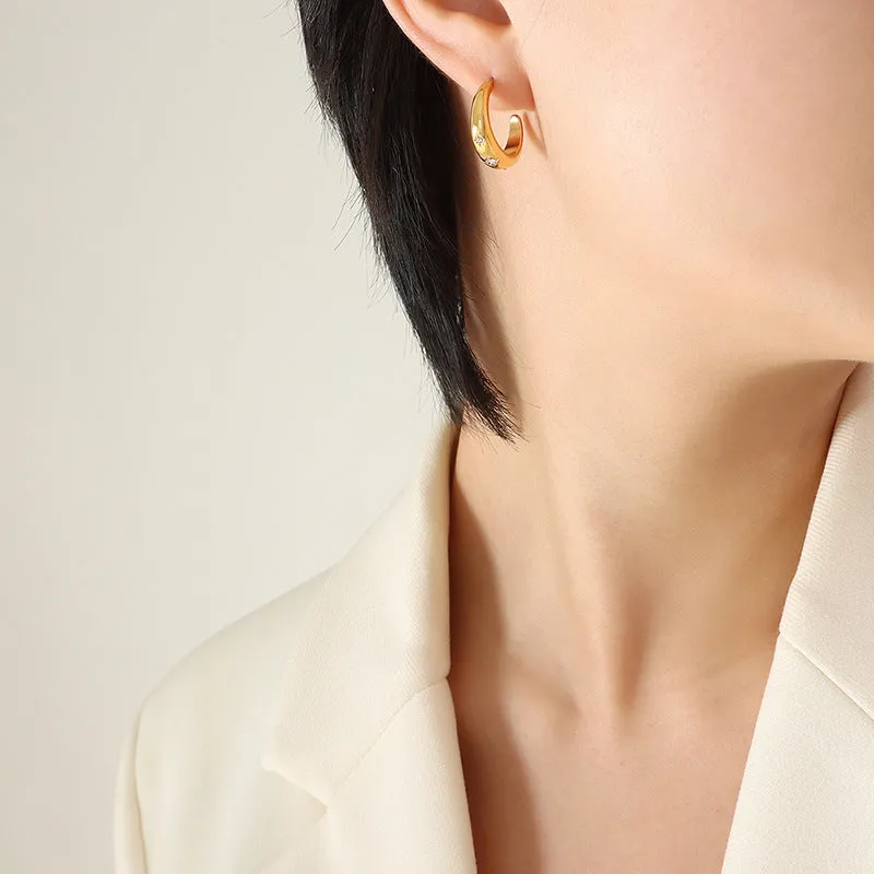 Korean Celeb Vibes: Zircon Inlaid C-Shaped Titanium Earrings