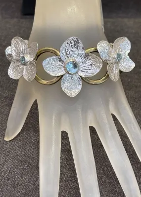 KRISTI HYDE Silver Hydrangea Blossom Bracelet