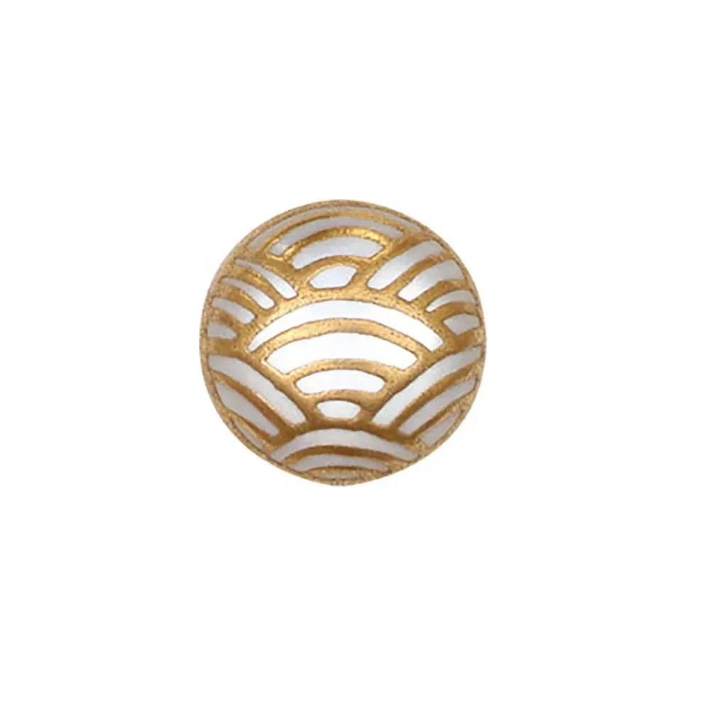 Maki-e Urushi Lacquer Pendant Necklace - White South Sea Pearl Shell / Wave Pattern -, Traditional Japanese Urushi Lacquer Jewelry