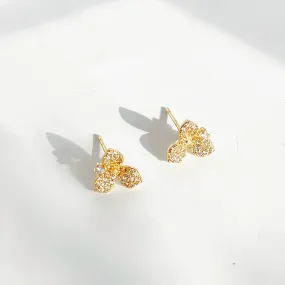 Ninaouity - Gold Trillium Flower Stud Earrings