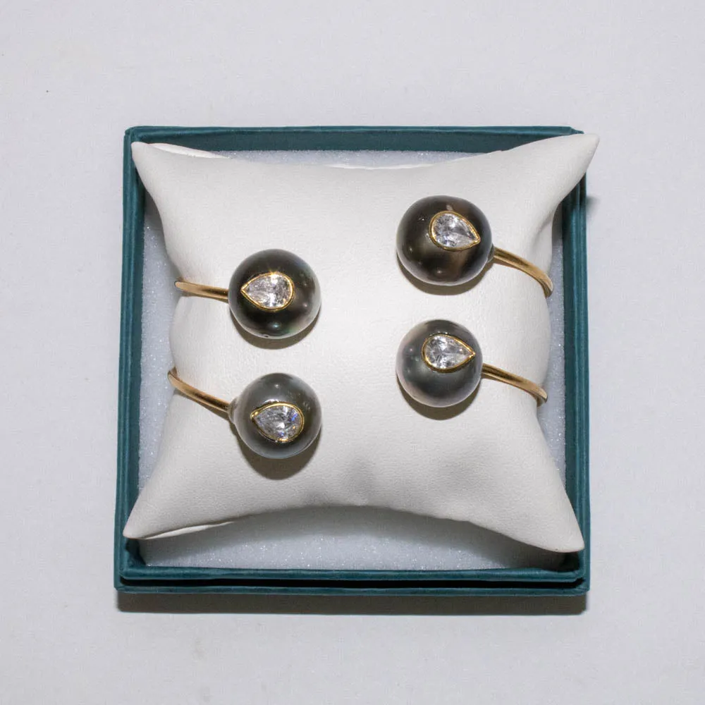 Paola Marassi - Adjustable Cuff Bracelet (Tahitian Pearl/White Topaz)