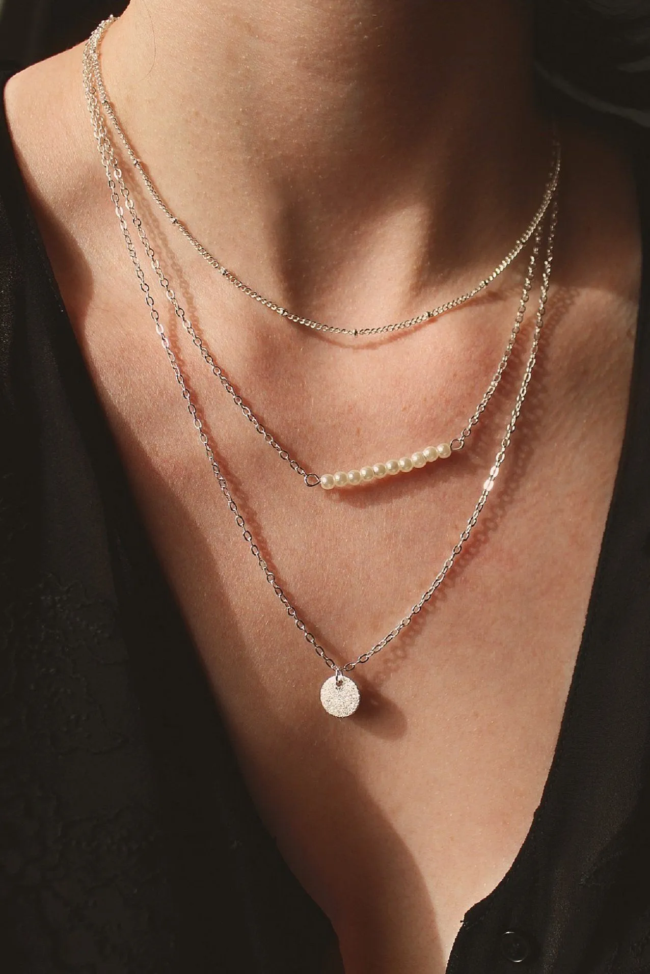 Silver Pearl And Circle Layer Necklace