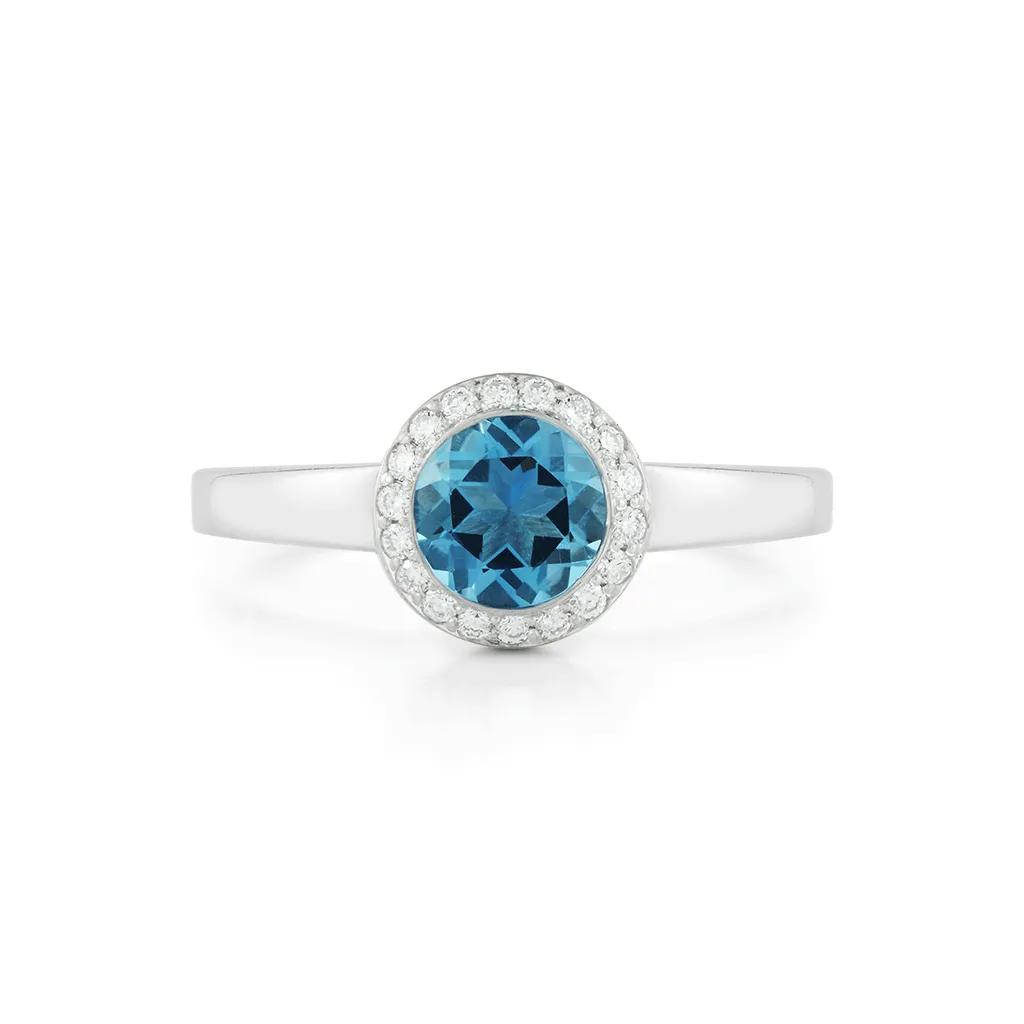 Steller Aquamarine and Diamond Ring