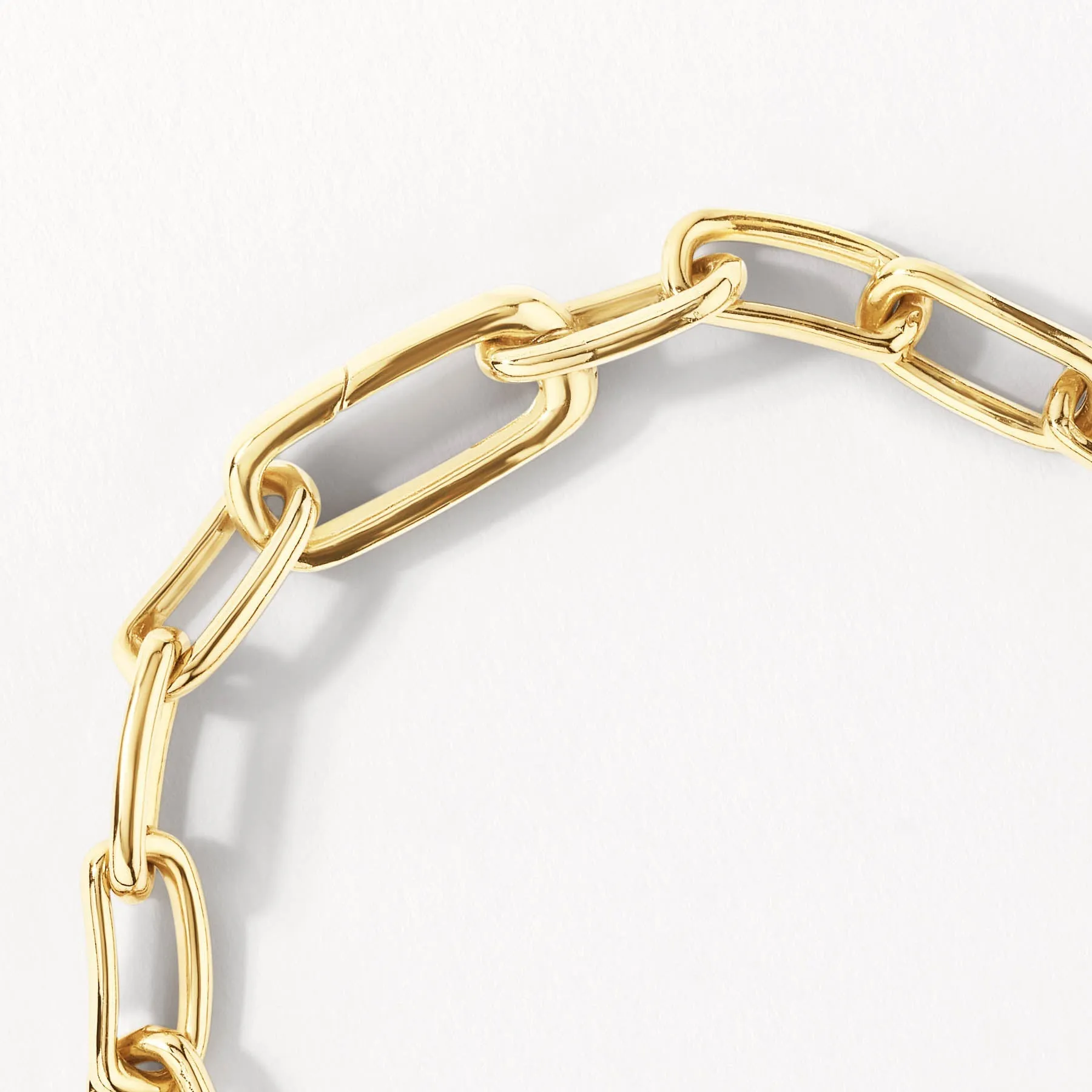 White Zircon Pave Link Paperclip Chain Bracelet in Gold